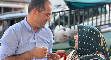 BAŞKAN EKİM PAZAR ESNAFINI ZİYARET ETTİ