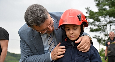 BAŞKAN GENÇ DOĞA KAMPINDA ÇOCUKLARLA BULUŞTU