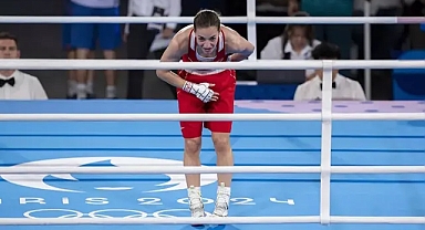 BUSE NAZ ÇAKIROĞLU HAKEM KURBANI OLDU VE ALTIN MADAYLAYI KAÇIRDI 
