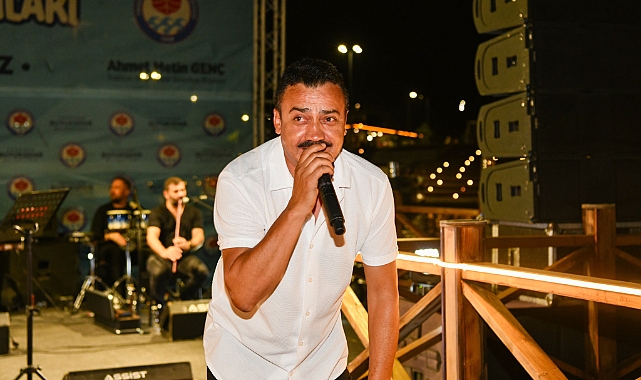 KARADENİZ TÜRKÜLERİ GANİTA'DA YANKILANDI