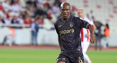 NWAKAEME  ESKİ GÜNLERİNİ ARATIYOR!