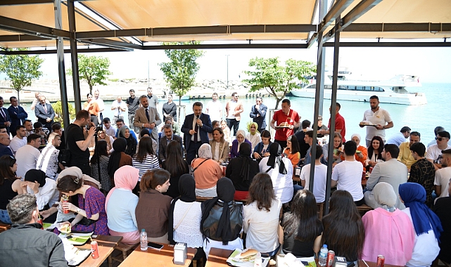 ÖĞRENCİLERDEN GURURLANDIRAN TABLO