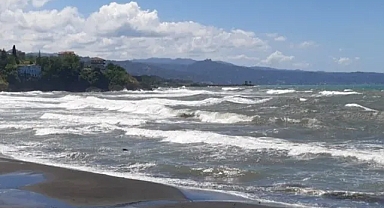TRABZON VALİLİĞİ UYARDI: DENİZE GİRMEYİN!