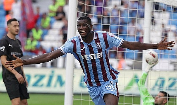 TRABZONSPOR ONUACHU'DAN VAZGEÇMEDİ