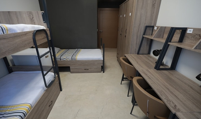 ÜNİVERSİTELİNİN BARINMA KRİZİ BÜYÜYOR