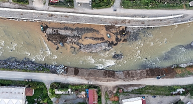 ARTVİN'DE SELİN İZLERİ SİLİNİYOR