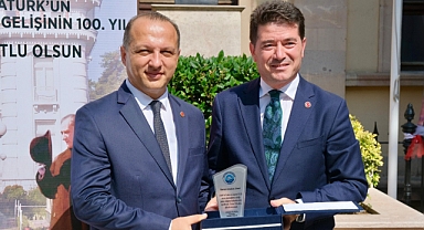 ATATÜRK'ÜN ANISINA MUHTEŞEM KONSER