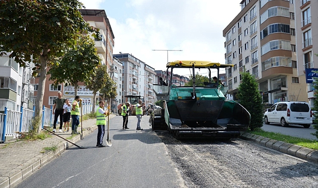 BÜYÜKŞEHİR'DEN ASFALT HAMLESİ
