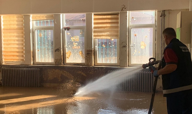 BÜYÜKŞEHİR EKİPLERİNDEN KAPLERE DOKUNAN NOT!