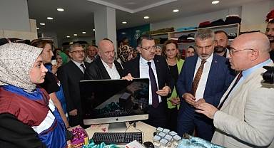 BÜYÜKŞEHİR'İN İYİLİK MERKEZİ HİZMETE AÇILDI 