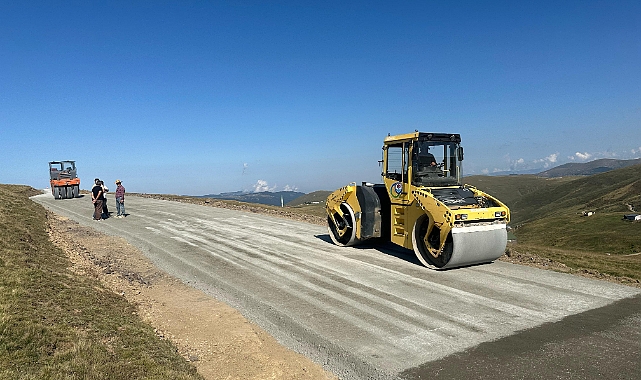 BÜYÜKŞEHİR YAYLALARIN YOL SORUNUNU ÇÖZÜYOR