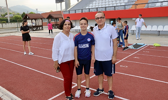 DOWN SENDROMLU ATLETİN EN BÜYÜK DESTEKÇİSİ BABASI