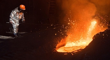 EKONOMİDE SIKILAŞMA BÜYÜMEYİ ENGELLEDİ