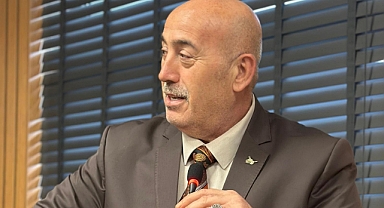 HANİ VERDİĞİNİZ SÖZLER NEREDE? O KOLTUKTA NASIL OTURUYORSUNUZ?