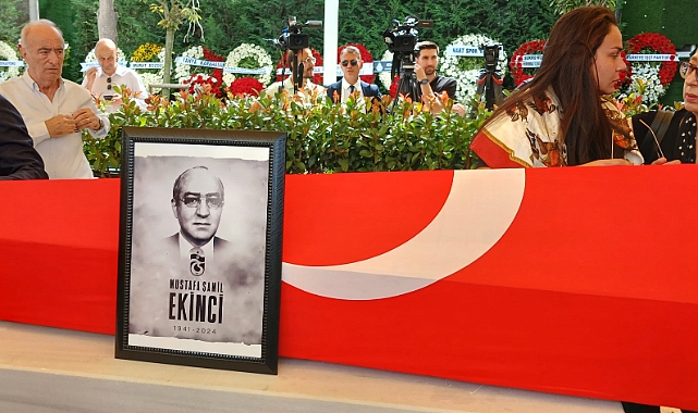 İŞ VE SPOR DÜNYASI EKİNCİ'NİN CENAZESİ İÇİN İSTANBUL'A AKIN ETTİ