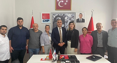 İYİ PARTİ'DEN İSTİFA EDEN AKÇAY CHP'YE KATILDI