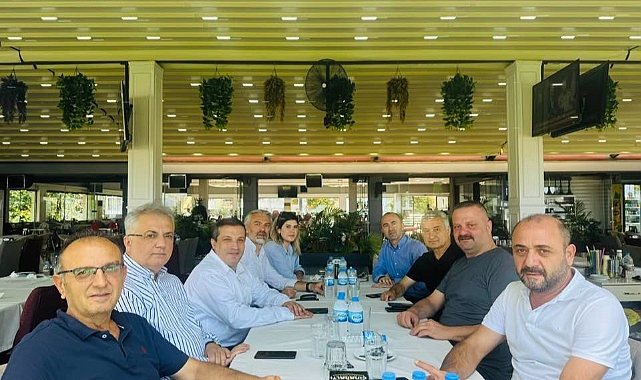 İYİ PARTİ TRABZON'UN KURMAYLARI TOPLANDI