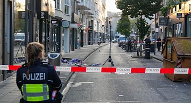 KÖLN'DE GİZEMLİ PATLAMALAR SÜRÜYOR