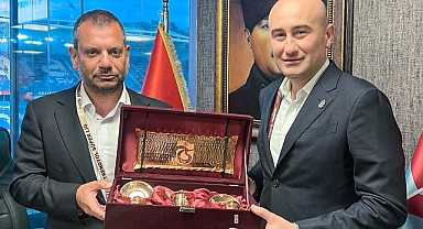 MAÇ ÖNCESİ DOSTLUK YEMEĞİ