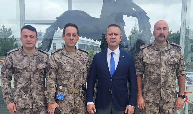 MHP'Lİ AYAR: VATAN EVLATLARI İLE GURUR DUYUYORUZ