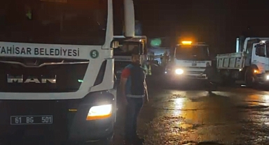 ORTAHİSAR BELEDİYESİ EKİPLERİ SEL BÖLGESİNDE