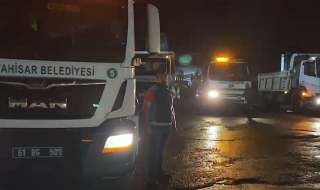 ORTAHİSAR BELEDİYESİ EKİPLERİ SEL BÖLGESİNDE