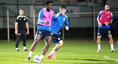 RİZESPOR ANTALYASPOR MESAİSİNE BAŞLADI