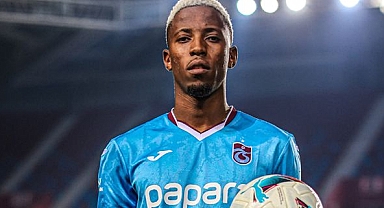 SAHNE SİMON BANZA'NIN