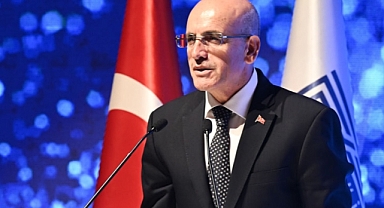 ŞİMŞEK'TEN BÜYÜME AÇIKLAMASI