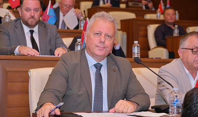 ZORLU: BÜYÜKŞEHİR YANLIŞTAN GERİ DÖNMELİ