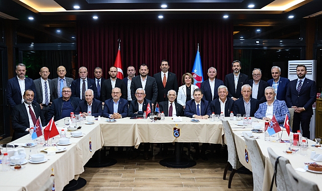 BAŞKAN DOĞAN ESKİ YÖNETİCİLERLE BULUŞTU