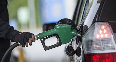 BENZİN VE MOTORİNE ZAM GELİYOR