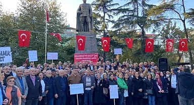 CHP TRABZON'DAN TUTUKLANAN BAŞKAN ÖZER'E DESTEK