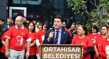 CUMHURİYET BAYRAMIMIZI BU YIL HER ZAMANKİNDEN DAHA COŞKULU KUTLAYACAĞIZ