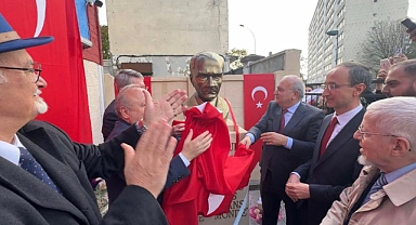 FRANSA'DA BİR İLK... ATATÜRK BÜSTÜ AÇILDI...