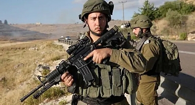 KATİL İSRAİL ORDUSU ÜRDÜN SINIRINA YENİ BİR TÜMEN KURUYOR