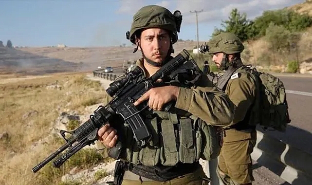 KATİL İSRAİL ORDUSU ÜRDÜN SINIRINA YENİ BİR TÜMEN KURUYOR