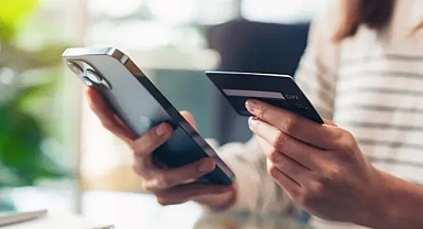 KREDİ KARTINA 750 TL'LİK HİZMET BEDELİ İPTAL