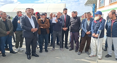 SAMSUN'DA PROTESTO... ÇELTİK FİYATLARININ DÜŞÜRÜLMESİNE TEPKİ...