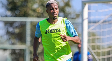 SİMON BANZA GÖZÜNÜ KARARTTI