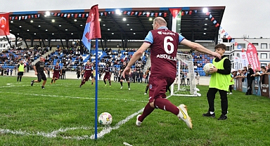 TRABZONSPOR TARİHİ AVNİ AKER'DE CANLANDI