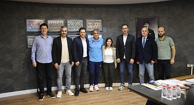 TSYD'DEN ŞENOL HOCAYA ZİYARET