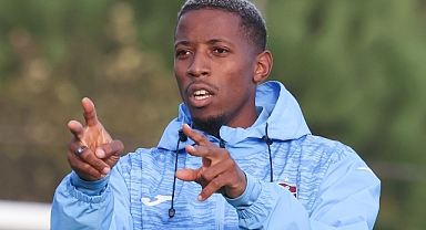 TÜM GÖZLER SİMON BANZA'DA