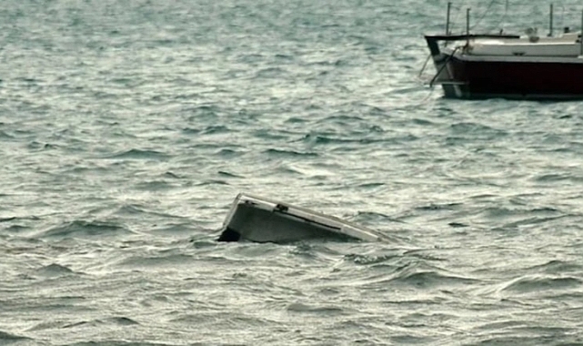 YOLCU TEKNESİ ALABORA OLDU: 78 ÖLÜ