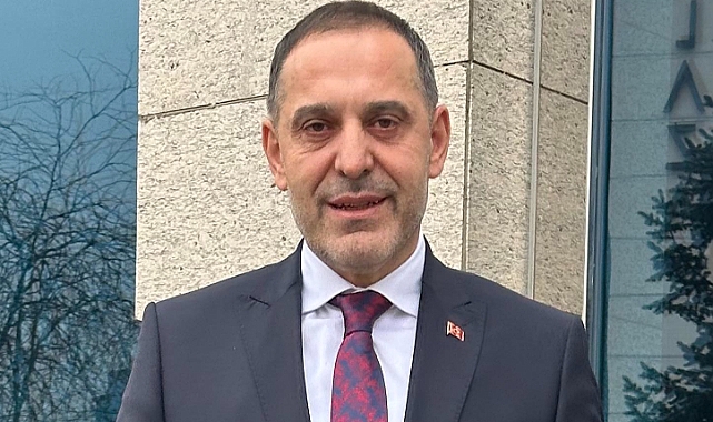 AK PARTİ YOMRA'DA ÇİFT LİSTE YARIŞACAK!