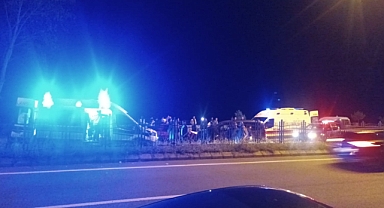 ARAKLI'DA FECİ KAZA... YARALILAR VAR...