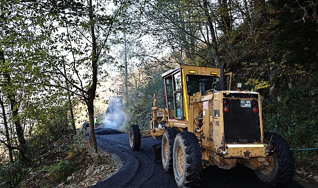 ARSİN'DE ASFALT HAMLESİ... ASFALTSIZ MAHALLE KALMAYACAK...