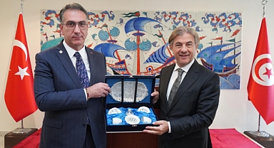 BAŞKAN AZİZOĞLU TUNUS'TA... HEDEF TİCARİ İLİŞKİLERİ GELİŞTİRMEK...