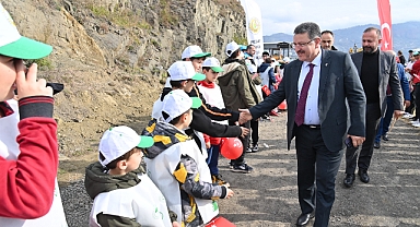 BAŞKAN GENÇ: KENT ORMANLARINI ŞEHRİMİZİN HİZMETİNE SUNACAĞIZ