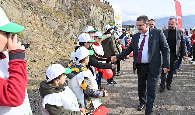 BAŞKAN GENÇ: KENT ORMANLARINI ŞEHRİMİZİN HİZMETİNE SUNACAĞIZ